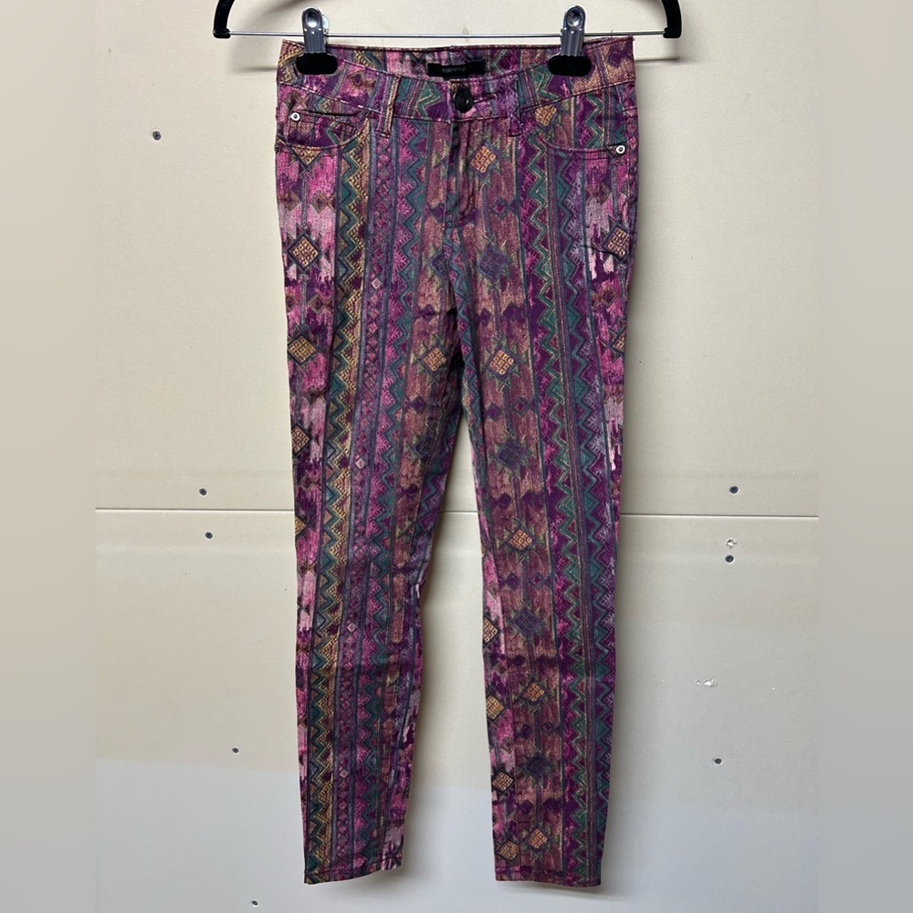 2/$30⚡️- PANTS | Women’s Forever 21 Aztec pants size 24